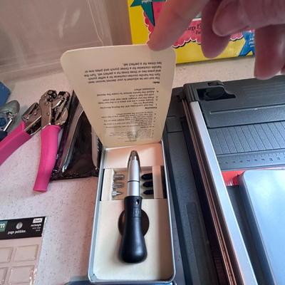 Scrapbooking Tools & Supplies (2R-BB)