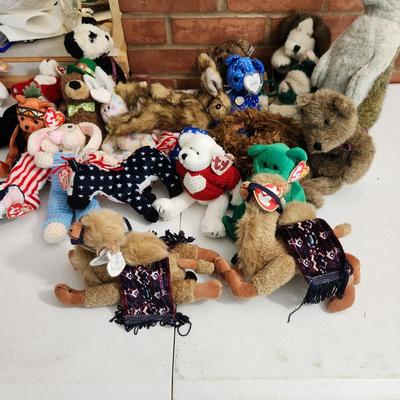 Large Plush Animal Lot , Ty Beanie Babies, J.B. Bean ,