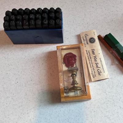 Print Making, Stamps, Stencils and More (2R-BB)