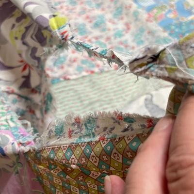 Lot 439 Antique quilt