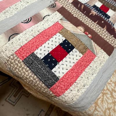 Lot 440 Windows Quilt