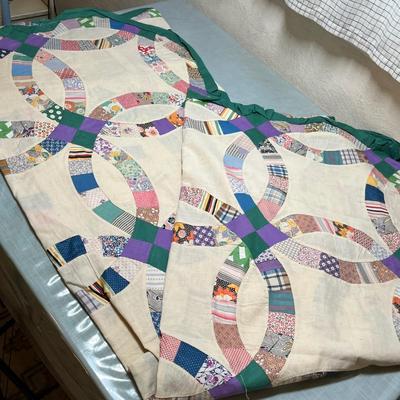 Lot 441 Wedding Ring quilt