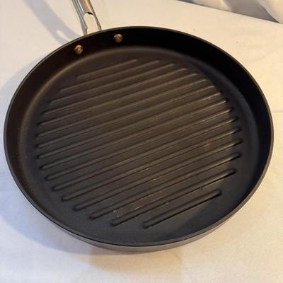 Cuisinart 12” Skillet and Other Pots and Pans (K-DZ)