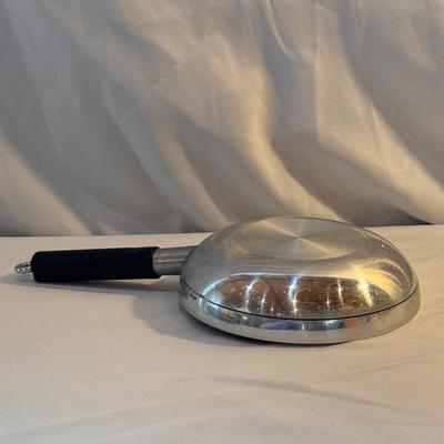 Cuisinart 12” Skillet and Other Pots and Pans (K-DZ)
