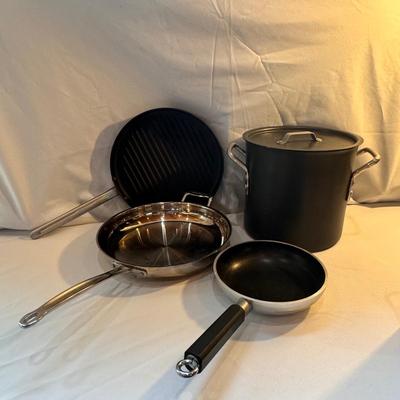 Cuisinart 12” Skillet and Other Pots and Pans (K-DZ)