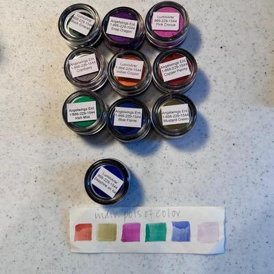 Golden, Daniel Smith Acrylics and More (2R-BB)