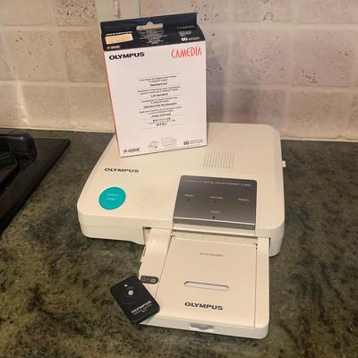 Olympus Personal Photo Printer P-300 (2K-HS)