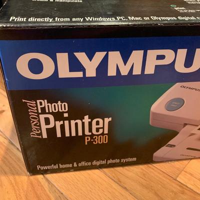 Olympus Personal Photo Printer P-300 (2K-HS)