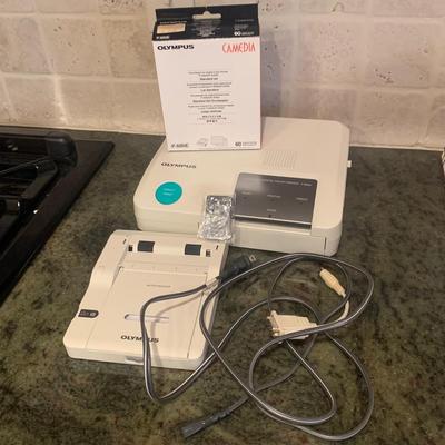 Olympus Personal Photo Printer P-300 (2K-HS)