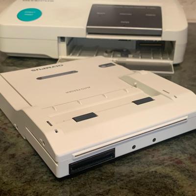 Olympus Personal Photo Printer P-300 (2K-HS)