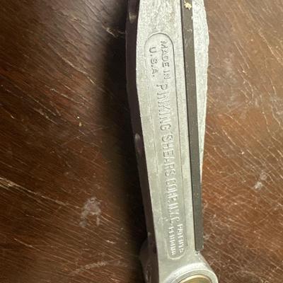 Vintage j.Wiss & Sons pinking shears