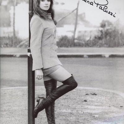 Luciana Paluzzi signed photo 