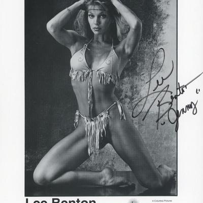 Mike Hammer Lee Benton signed photo