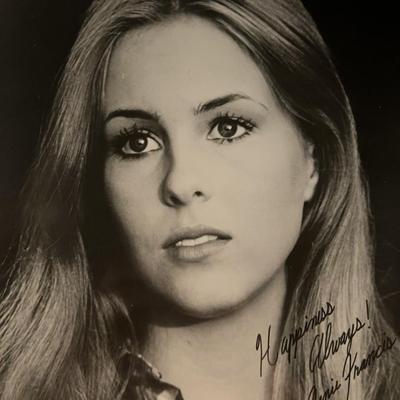 Genie Francis signed photo