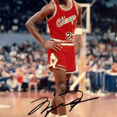 Michael Jordan signed photo