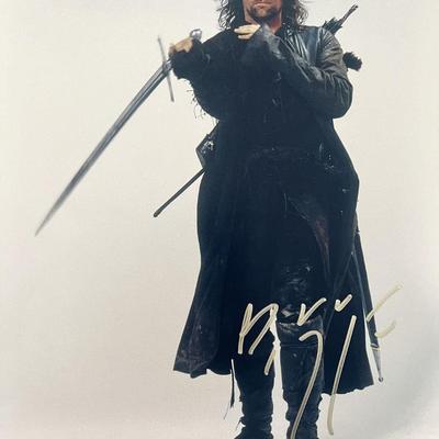 The Lord of the Rings Viggo Mortensen signed movie photo