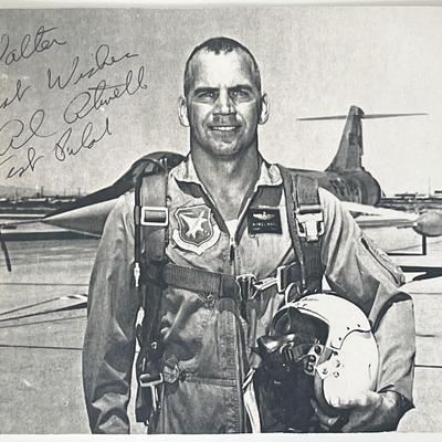Test pilot Al Atwell signed photo 