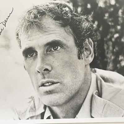Bruce Dern signed photo