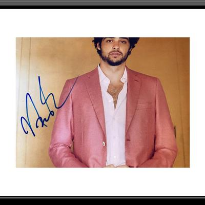Noah Centineo signed photo