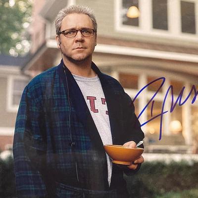 Body of Lies Russell Crowe Signed Movie Photo