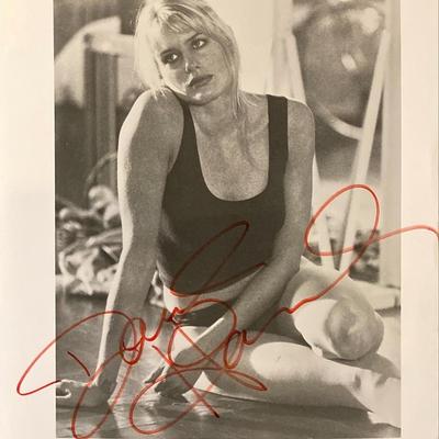 Splash Daryl Hannah Signed Photo