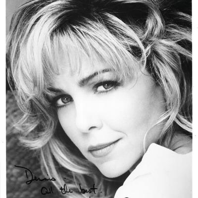 Lisa Hartman Black signed photo