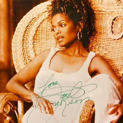 Janet Jackson Signed Photo. GFA Authenticated