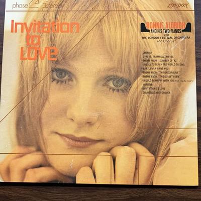 Ronnie Aldrich And His Two Pianos With The London Festival Orchestra And Chorus ‎– Invitation To Love Album
