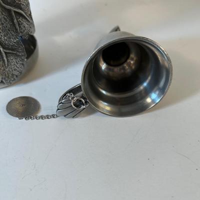 Lot 117. Wine Accessories