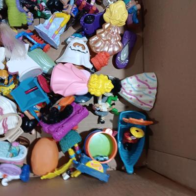 A LARGE COLLECTION OF EARLIER HAPPY MEAL TOYS (2)