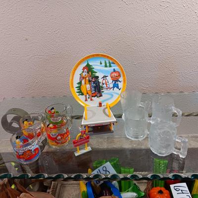 50's STYLE MCDONALD'S BUILDING, 1978 GARFIELD GLASSES AND FLINTSTONES GLASSES