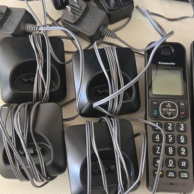 Panasonic 5 Phones with Bases