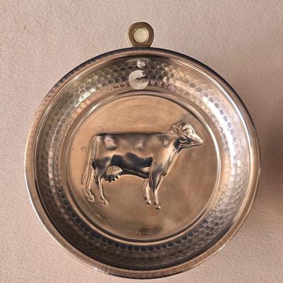 Embossed Copper Hanging Molds