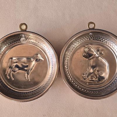 Embossed Copper Hanging Molds