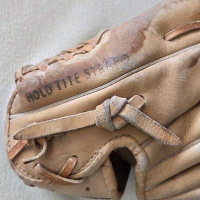 Wilson A2134 Glove
