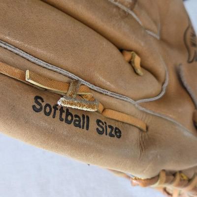 Rawlings Softball Glove
