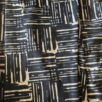 Lula Roe Leggings (2)