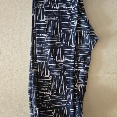 Lula Roe Leggings (2)