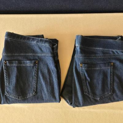 (2) Jeggins