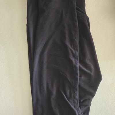 One Lula Roe Leggings and One Black Leggings