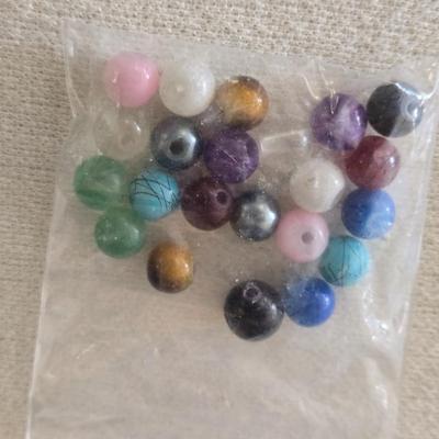 Lot of Loose Beads
