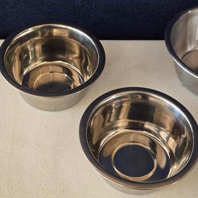 2 Sets of Stainless Bowl Sets