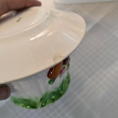 Combo of Lefton and Metlox Celery Ceramics Dishware