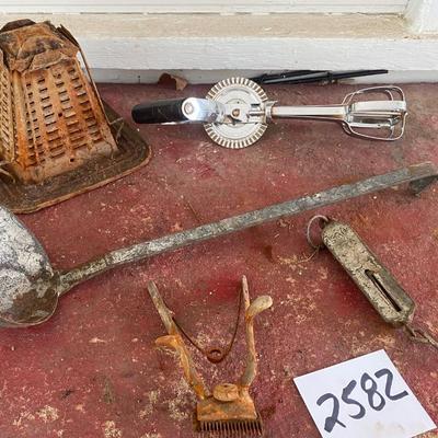 Vintage Kitchen Lot