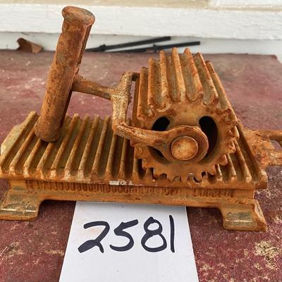 Antique Shepard Fluting Iron