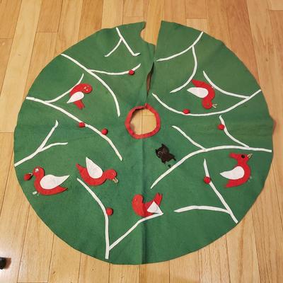 Rustic Handmade Reindeer, Xmas Tree Stand, Skirt & More (LLR-KD)