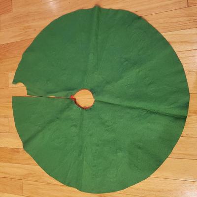 Rustic Handmade Reindeer, Xmas Tree Stand, Skirt & More (LLR-KD)