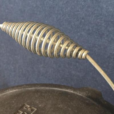 Lodge Dutch Oven