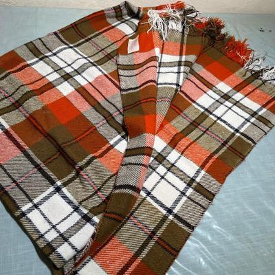 Lot 459 Vintage Throw