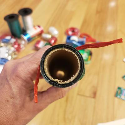 Handmade Holiday Cards, Gift Wrapping and More (LLR-KD)